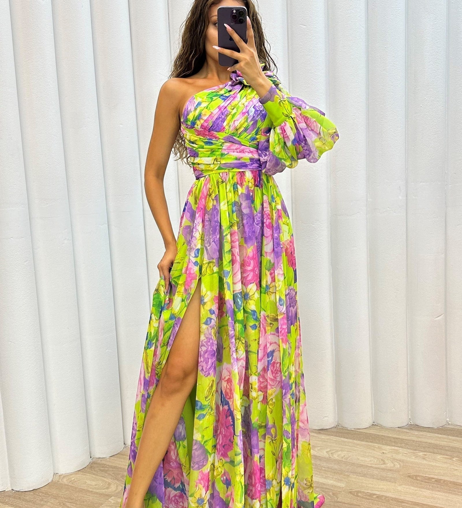 Whitney - Robe Élégante et Fluide