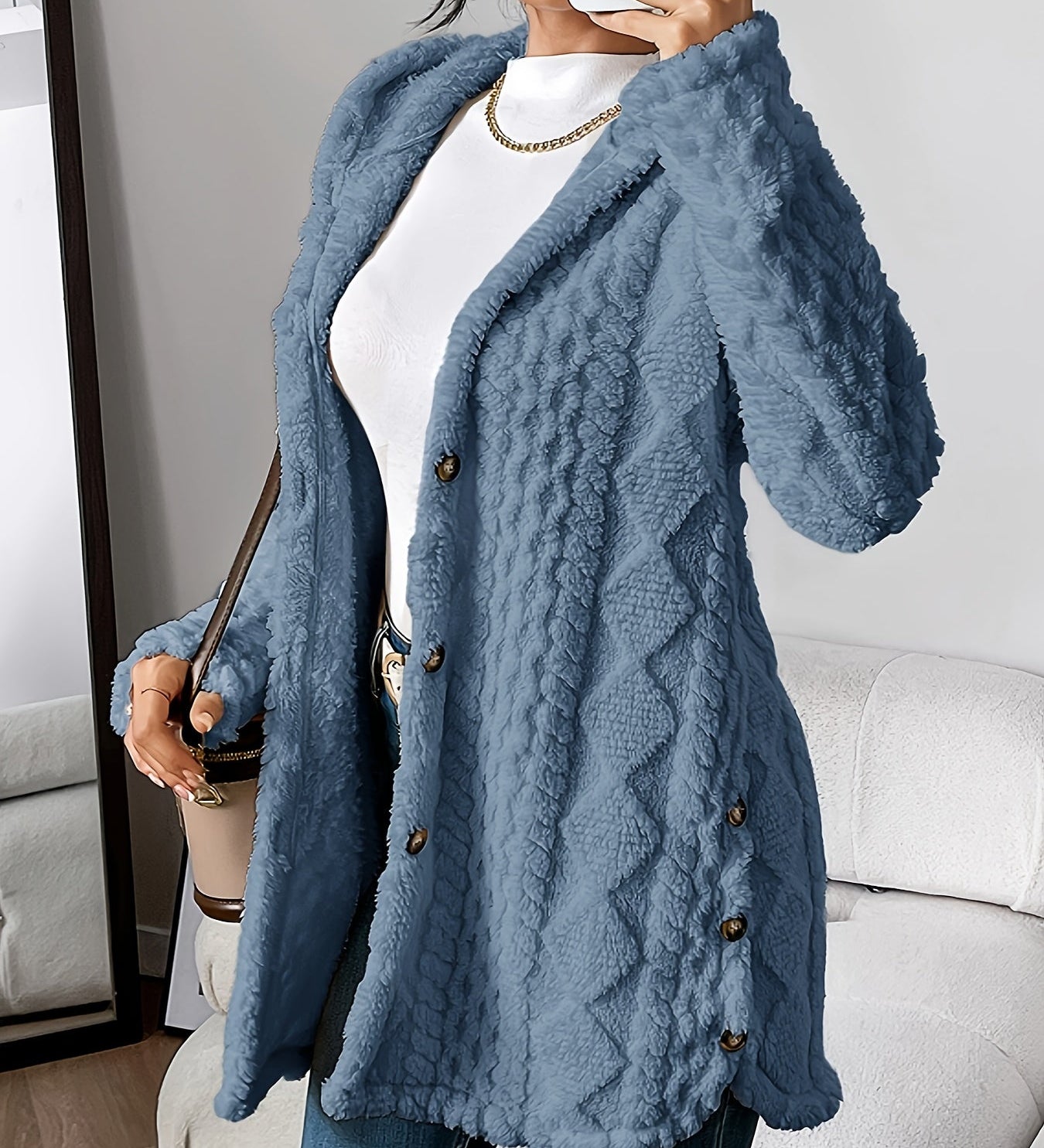 Sara - Manteau avec capuche en peluche