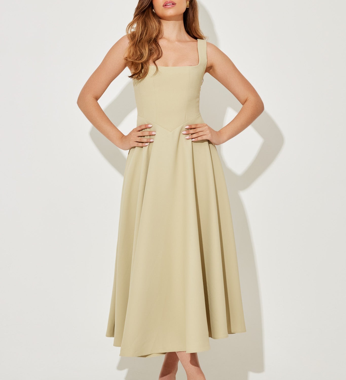 Amélia - Robe Midi Intemporelle