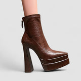 Andreia - La touche de luxe qui transforme votre look