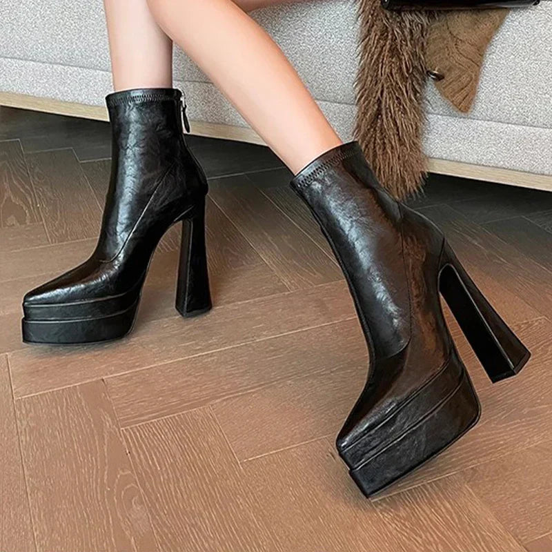 Andreia - La touche de luxe qui transforme votre look