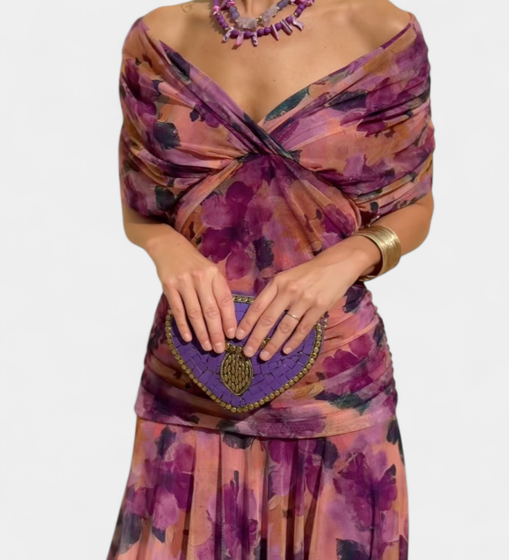 Luana - Robe élégante avec décolleté en V