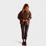 Rosa - Veste moderne à motif léopard